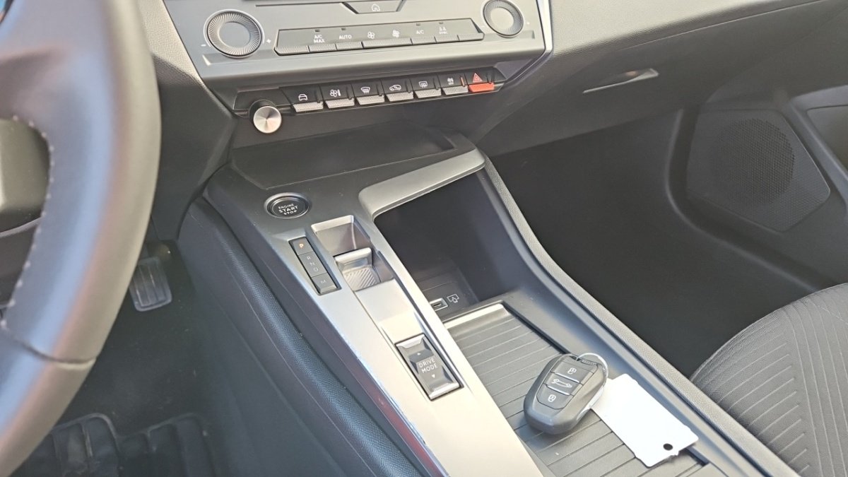 Peugeot 308 SW - Photo 24