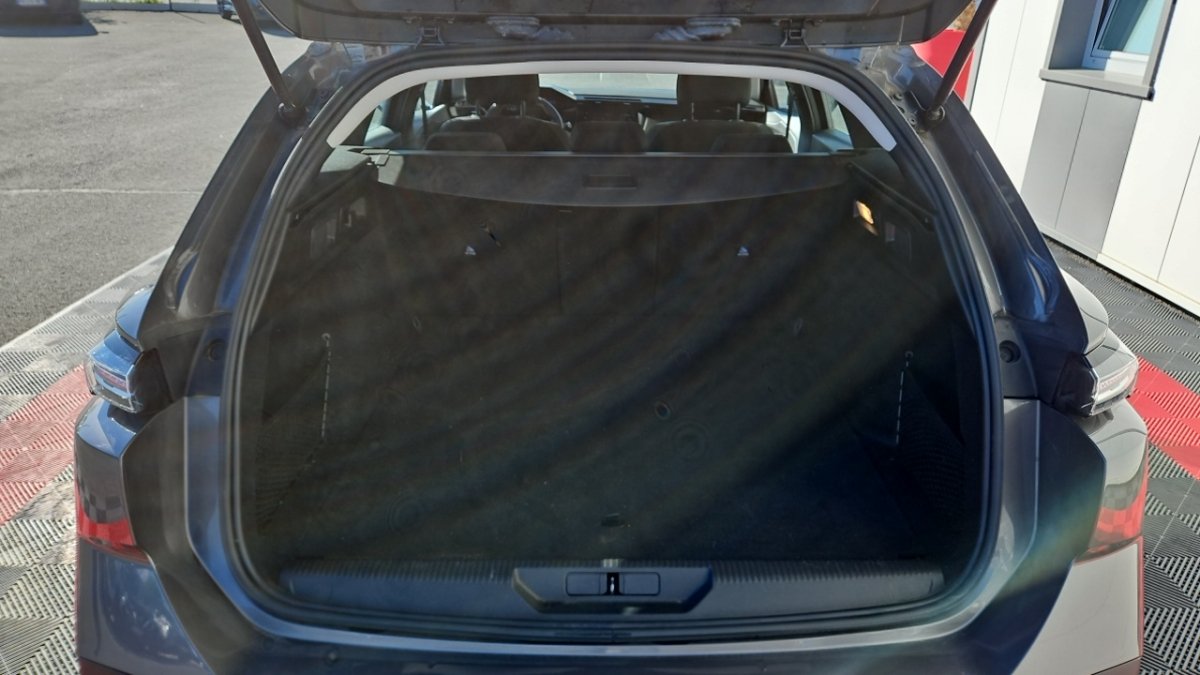 Peugeot 308 SW - Photo 9