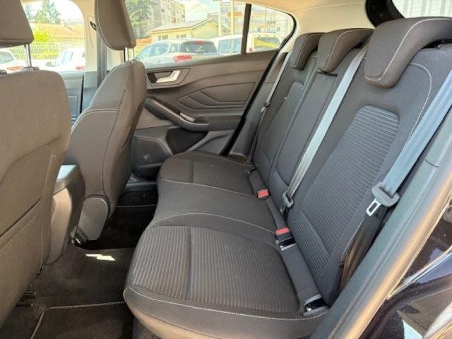 Ford Focus - Photo 5