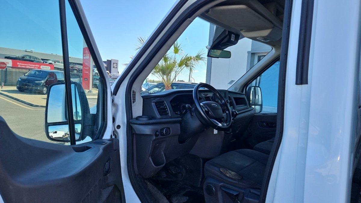Ford Transit - Photo 11