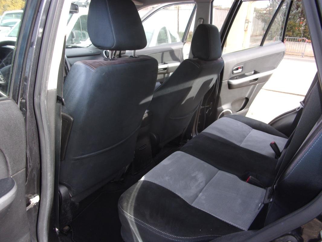 Suzuki Grand Vitara - Photo 5