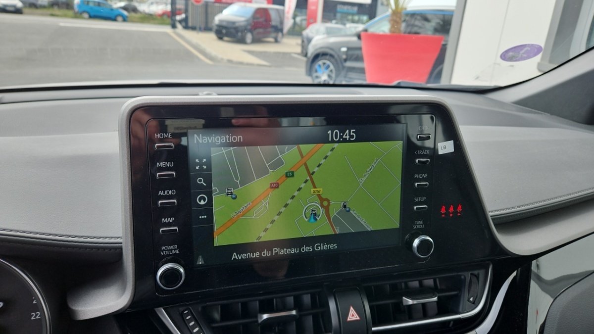Toyota C-HR - Photo 17