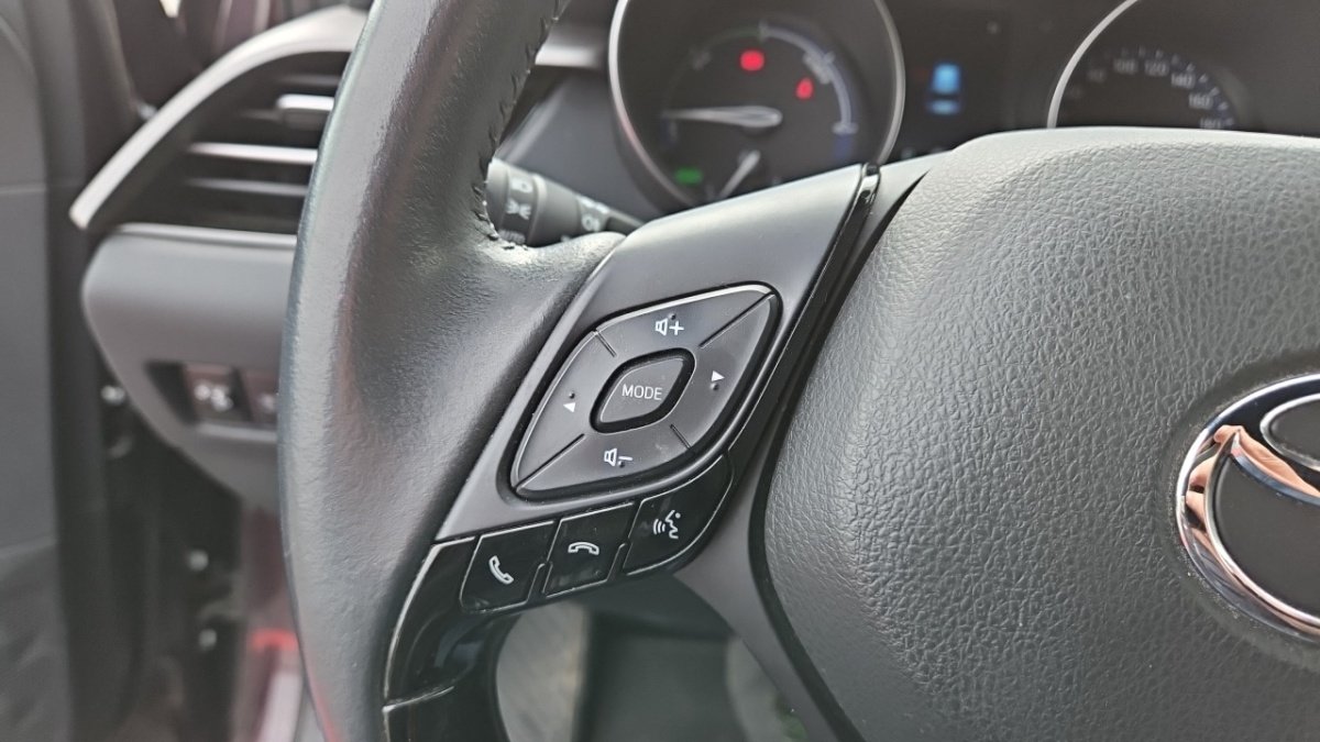 Toyota C-HR - Photo 21