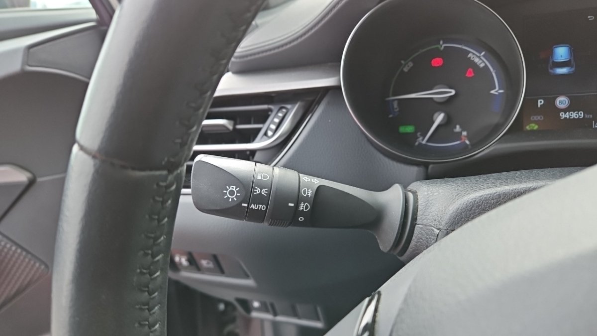 Toyota C-HR - Photo 24
