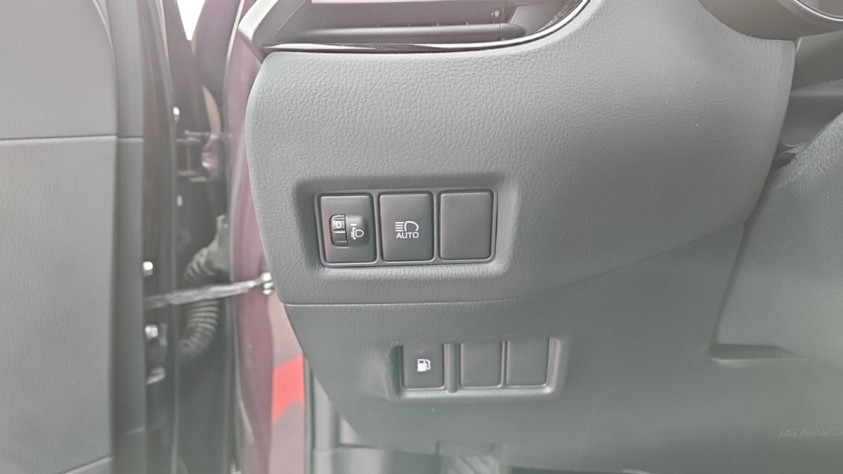 Toyota C-HR - Photo 25