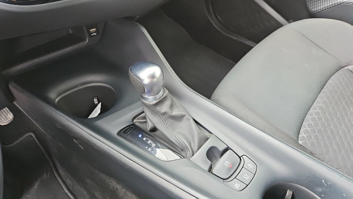 Toyota C-HR - Photo 27