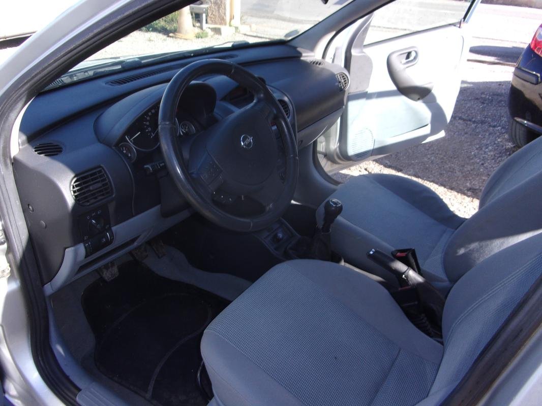 Opel Corsa - Photo 12