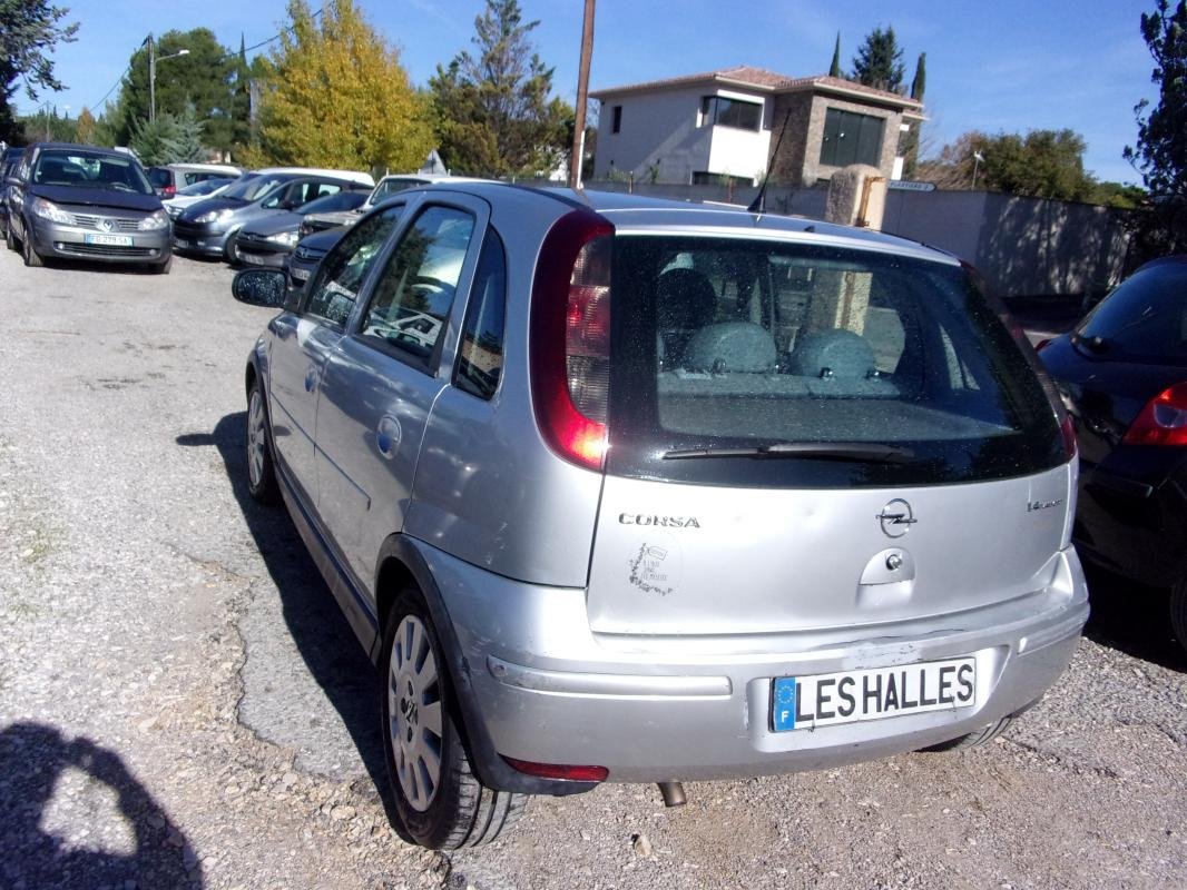 Opel Corsa - Photo 3
