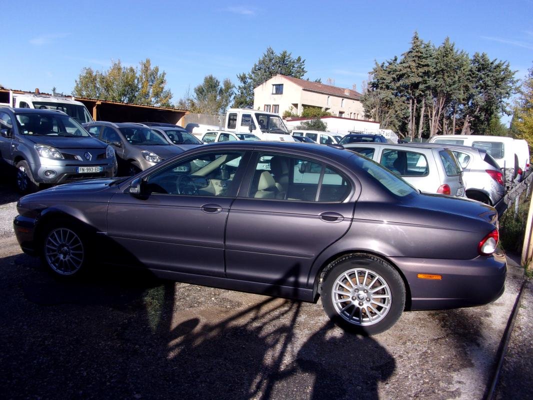 Jaguar X-Type - Photo 8
