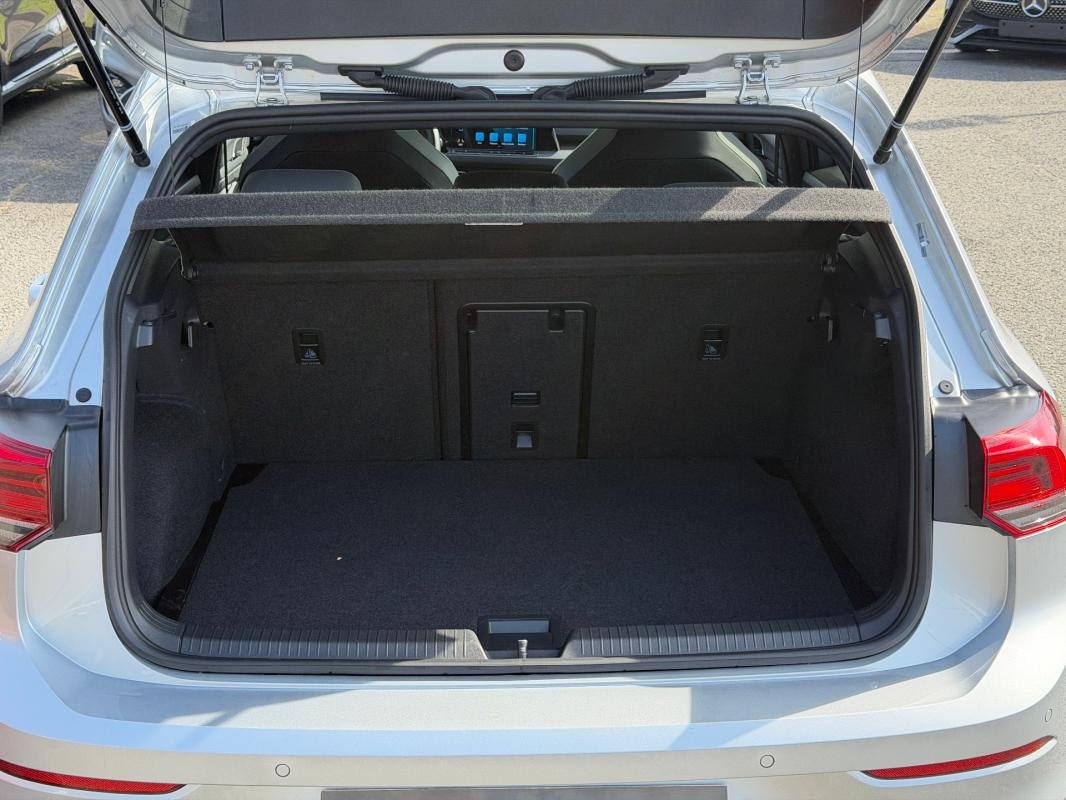 Volkswagen Golf - Photo 22