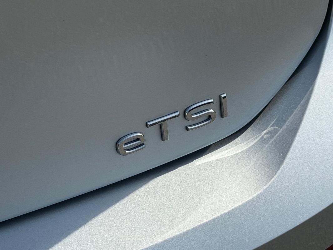 Volkswagen Golf - Photo 24