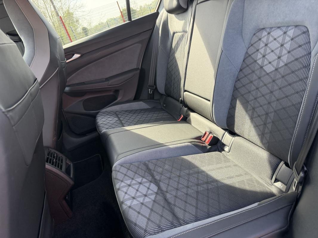 Volkswagen Golf - Photo 6