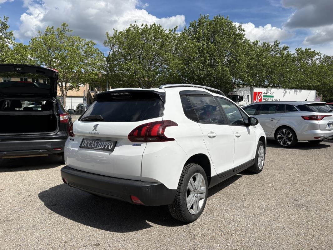 Peugeot 2008 - Photo 7