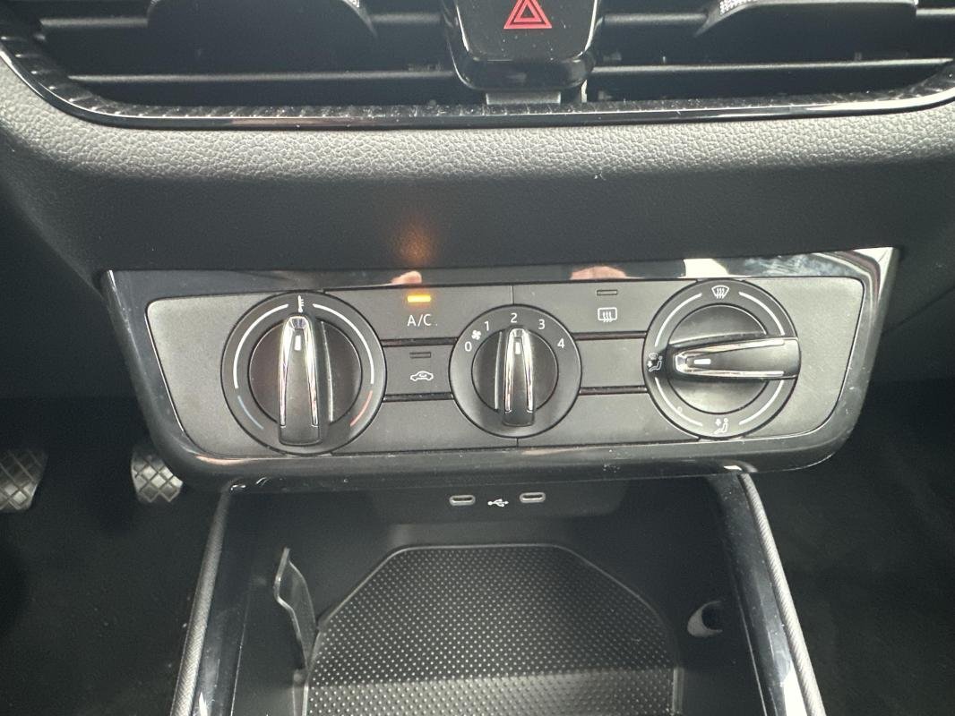 Skoda Fabia - Photo 18