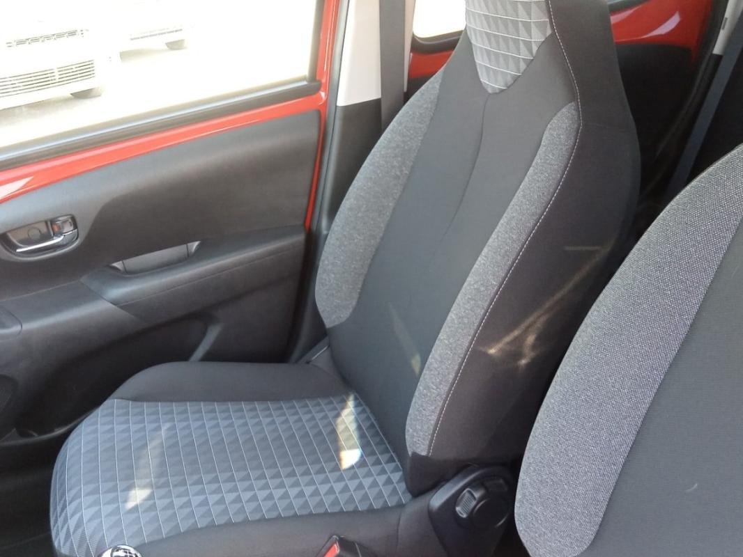 Peugeot 108 - Photo 28