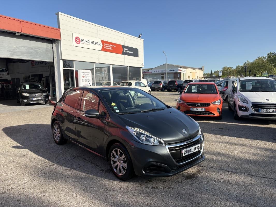 Peugeot 208 - Photo 4