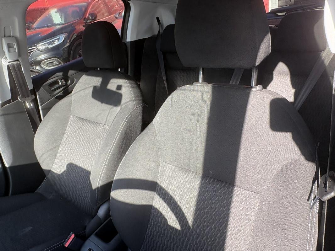 Peugeot 208 - Photo 7