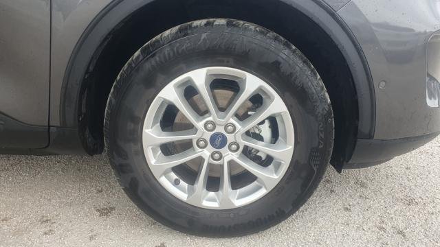 Ford Kuga - Photo 5