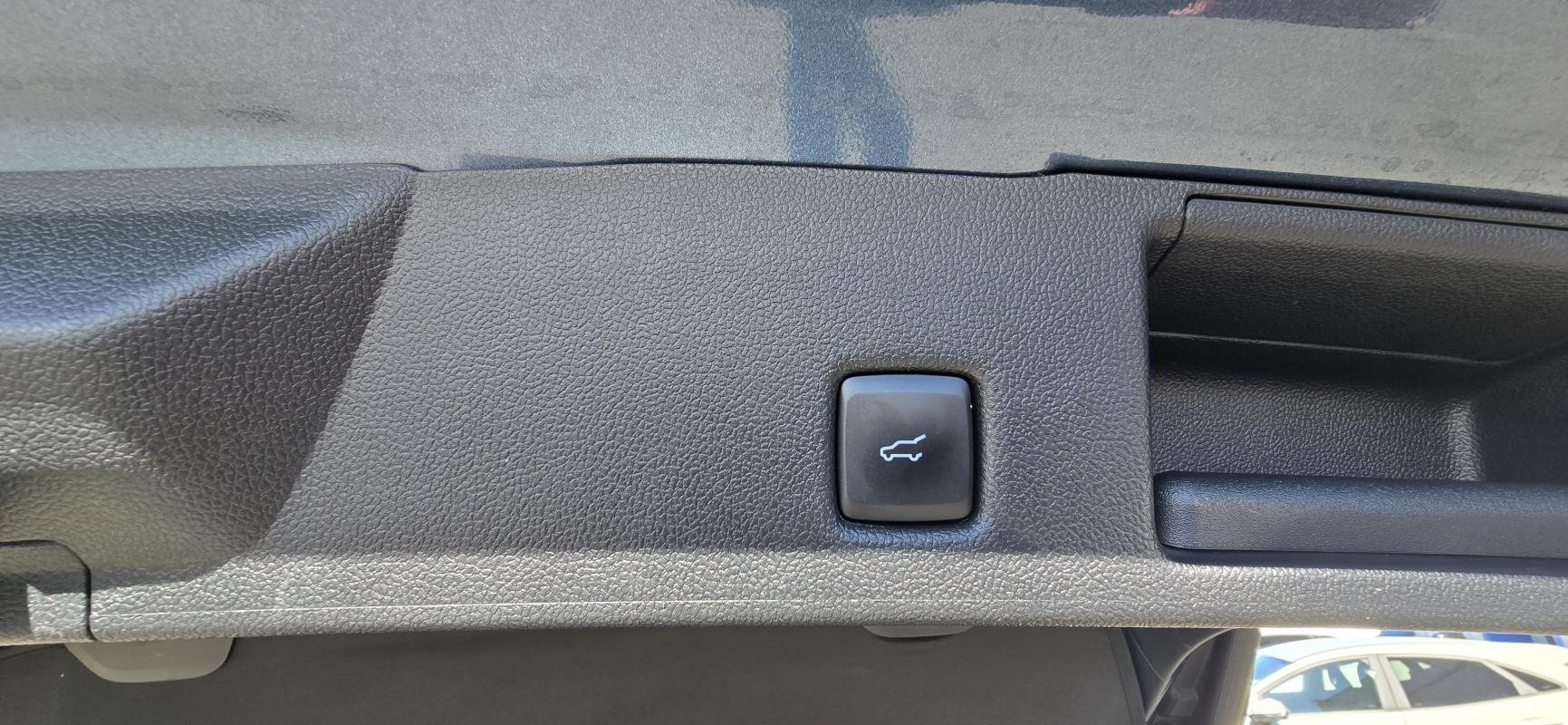 Ford Kuga - Photo 16