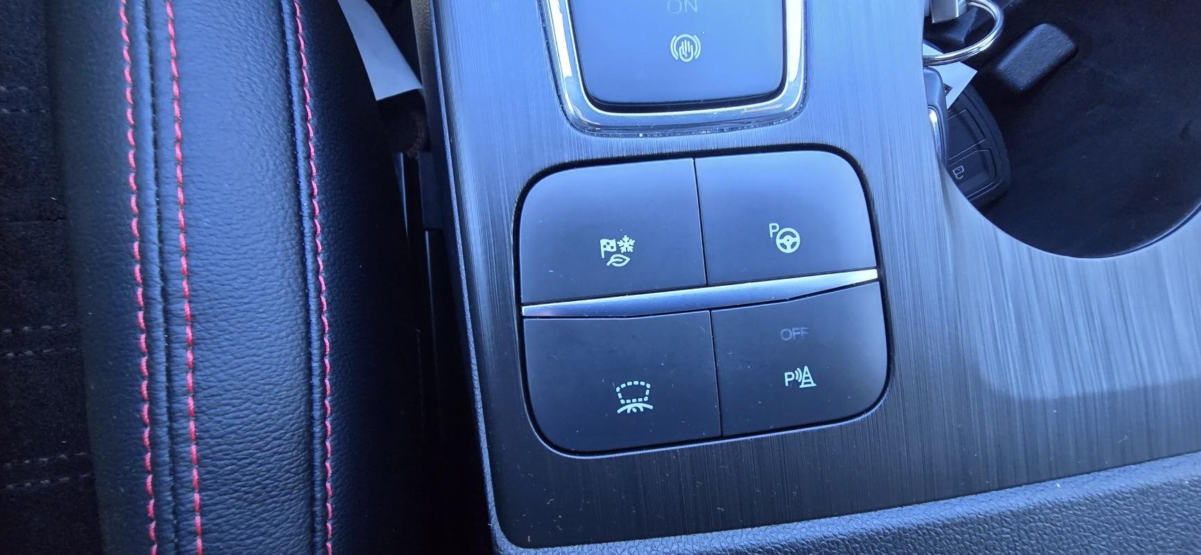 Ford Kuga - Photo 23