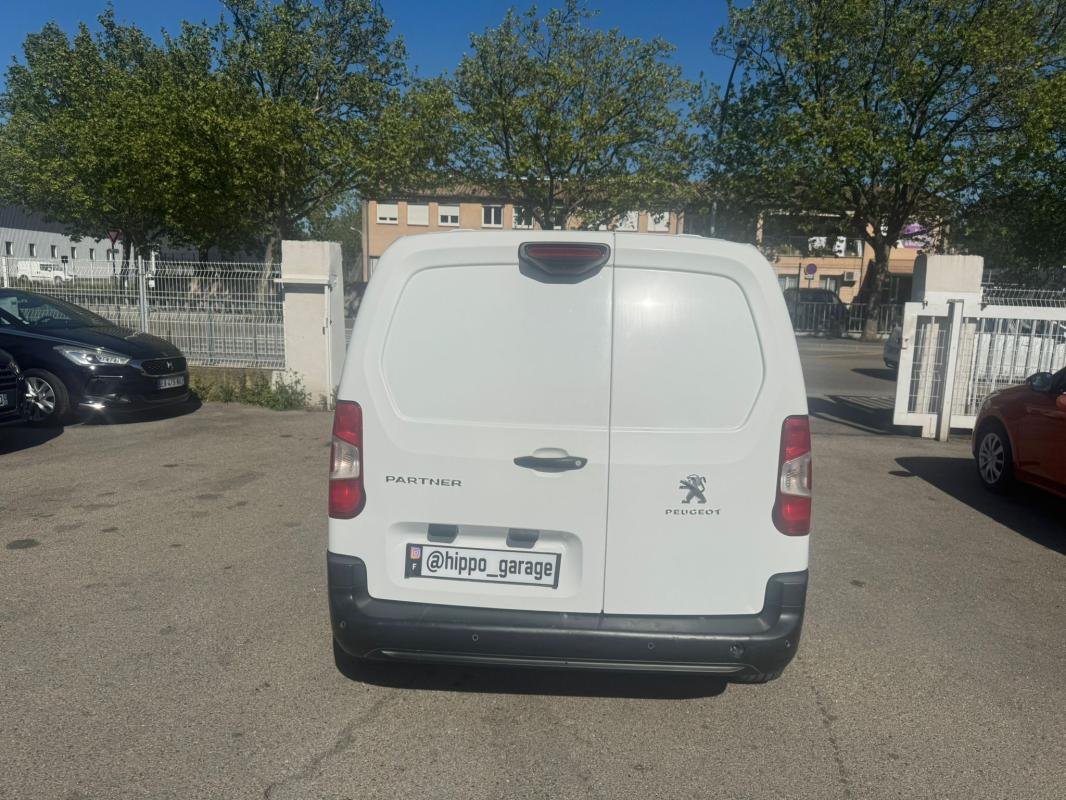 Peugeot Partner - Photo 2