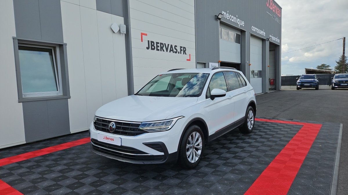 Volkswagen Tiguan - Photo 1