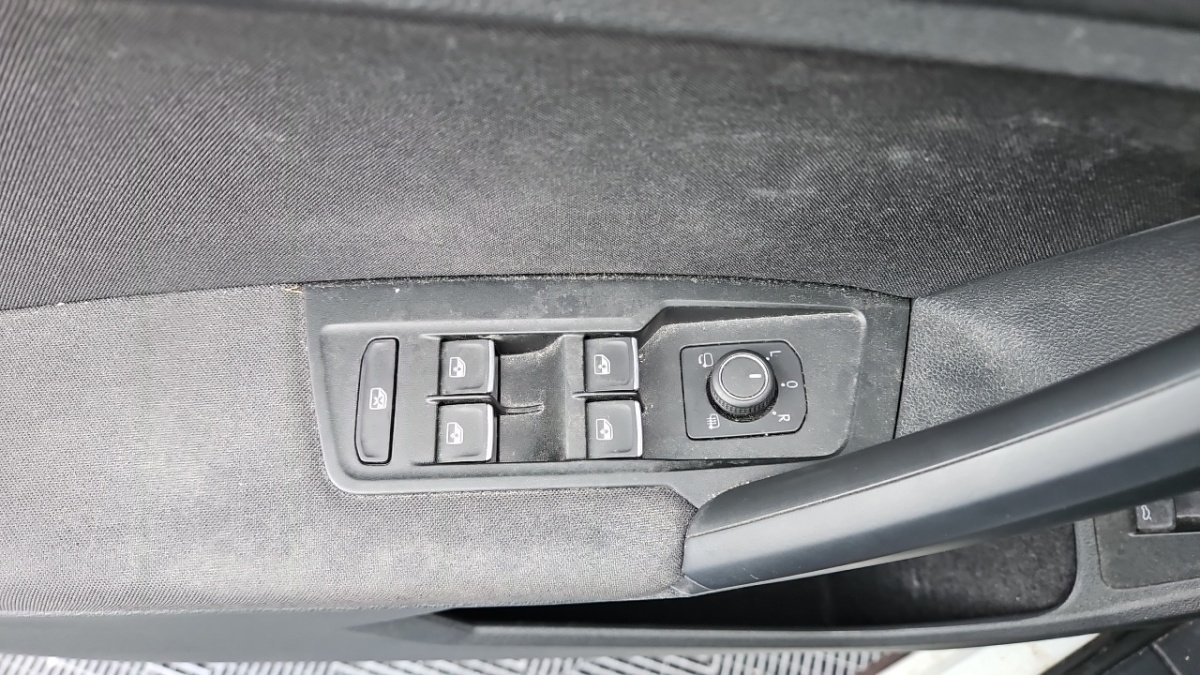 Volkswagen Tiguan - Photo 25