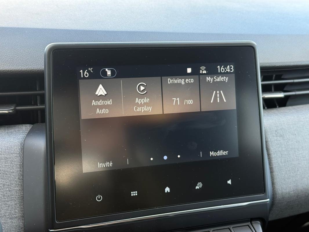 Renault Clio - Photo 17