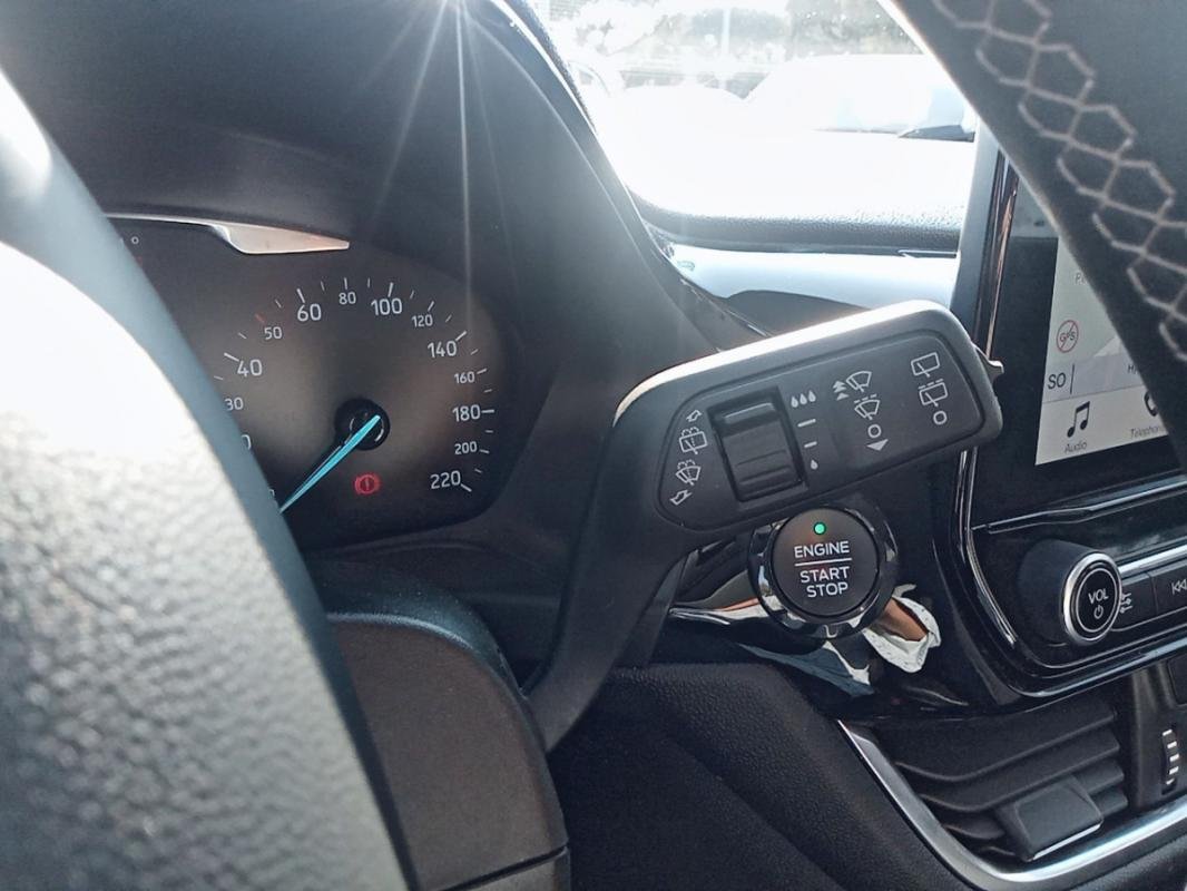 Ford Fiesta - Photo 16