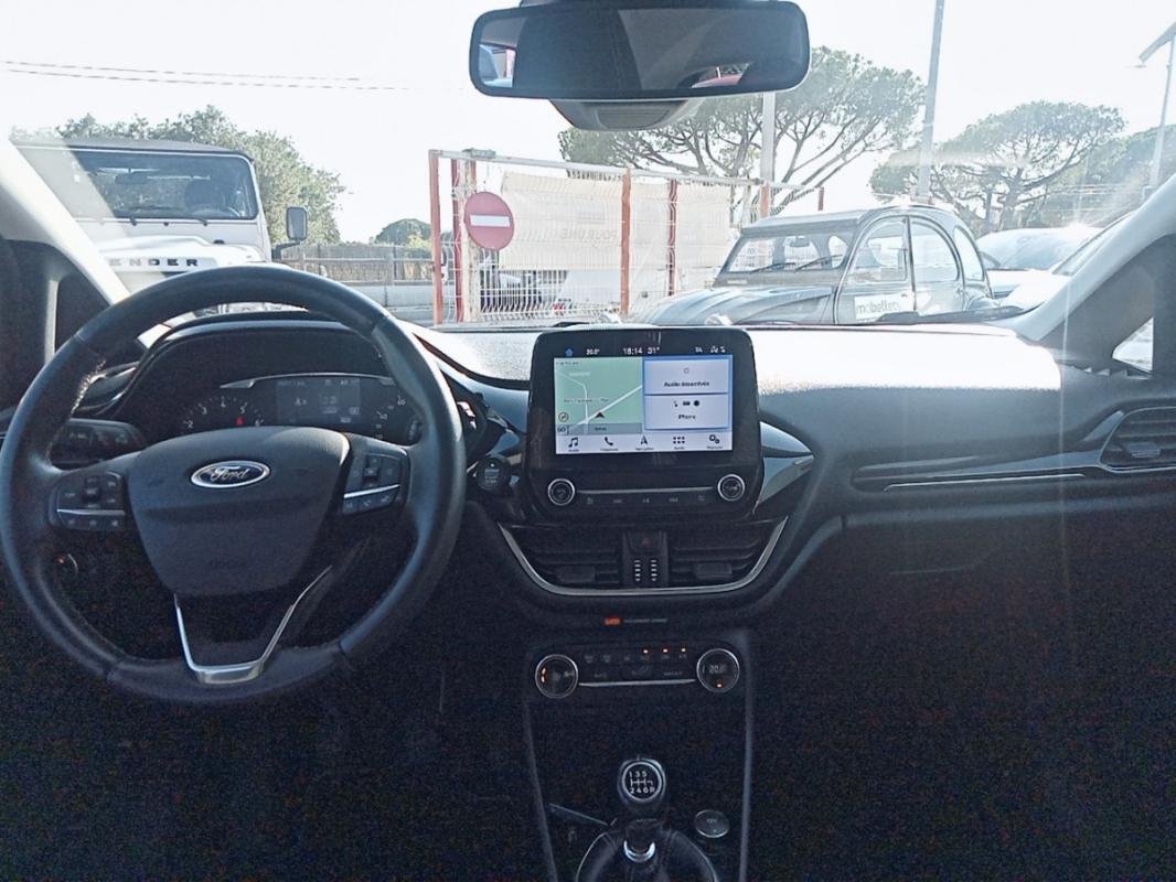 Ford Fiesta - Photo 8