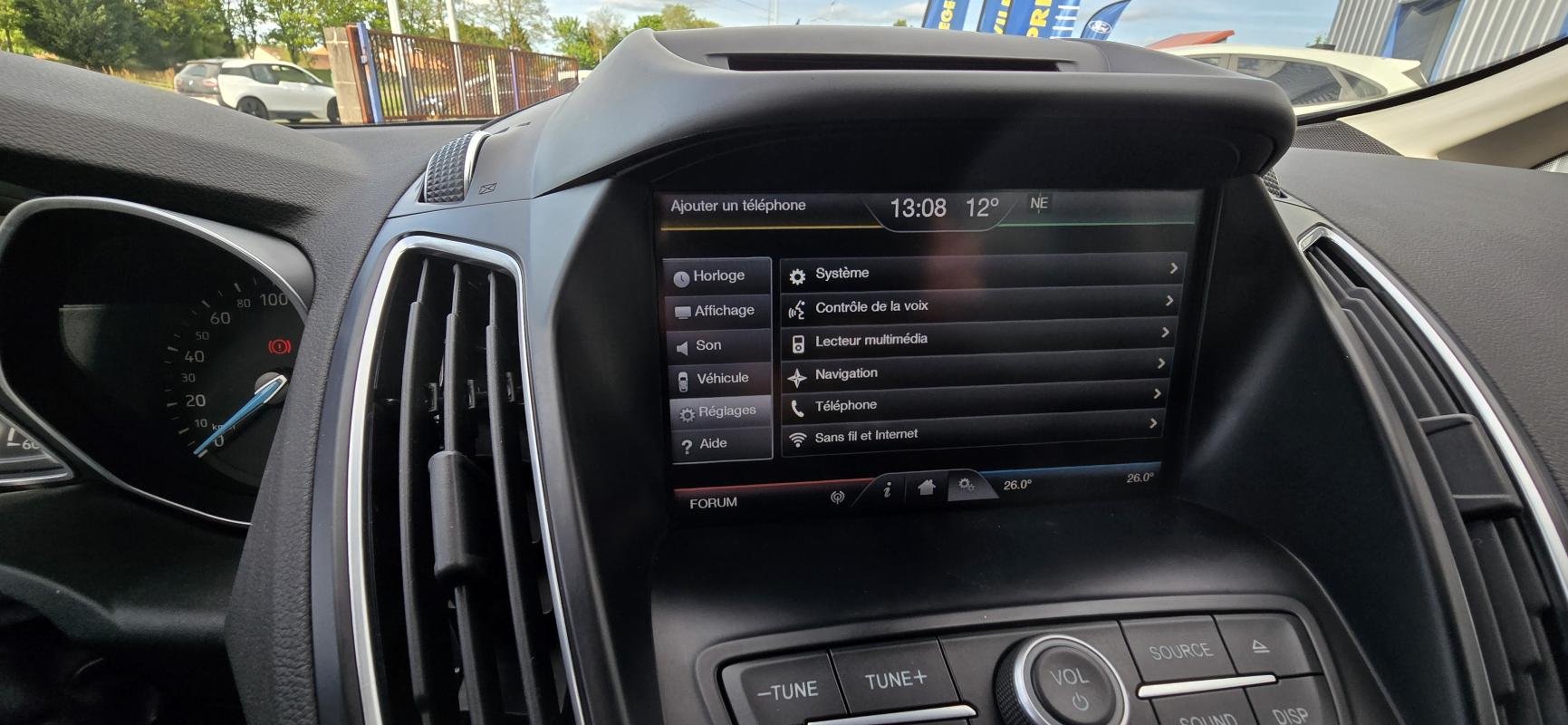 Ford C-Max - Photo 12