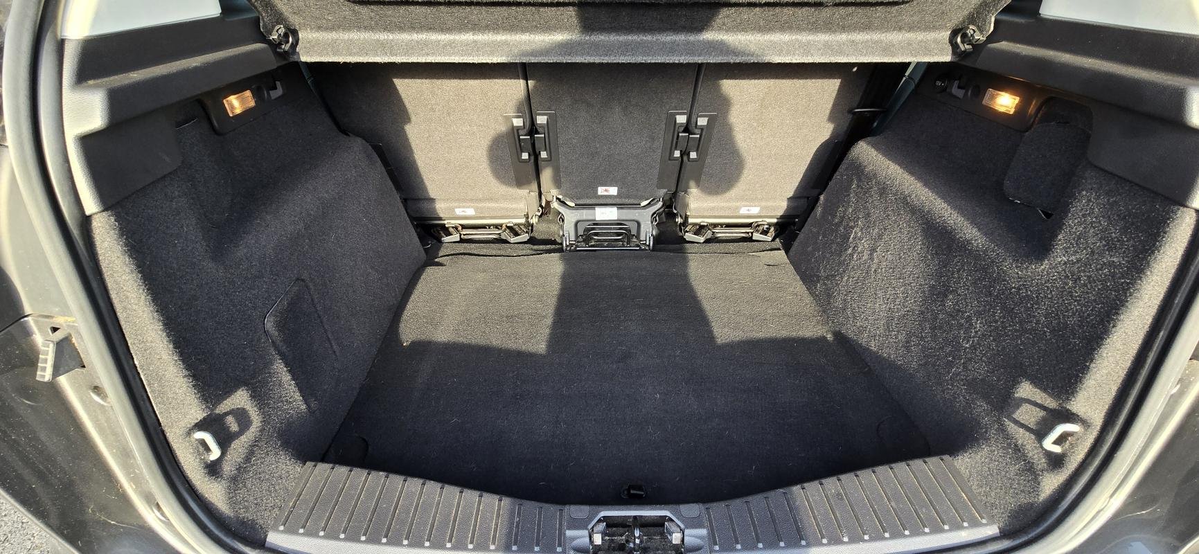 Ford C-Max - Photo 20