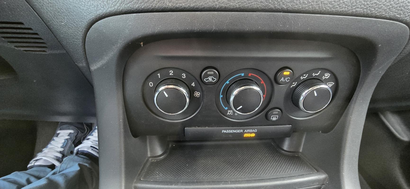 Ford ka + - Photo 11