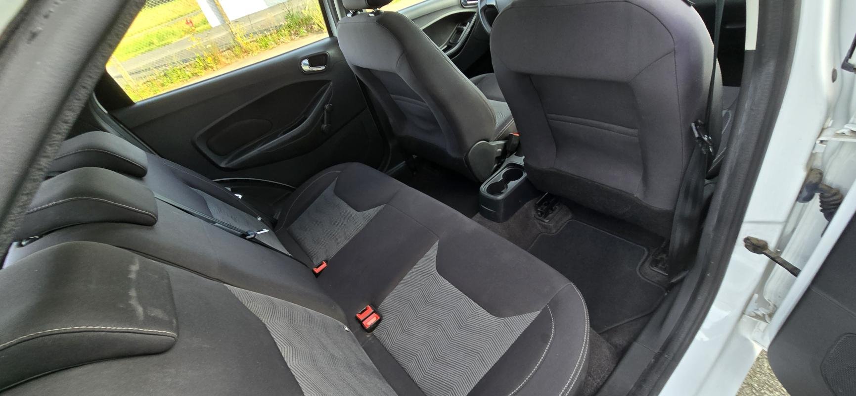 Ford ka + - Photo 7