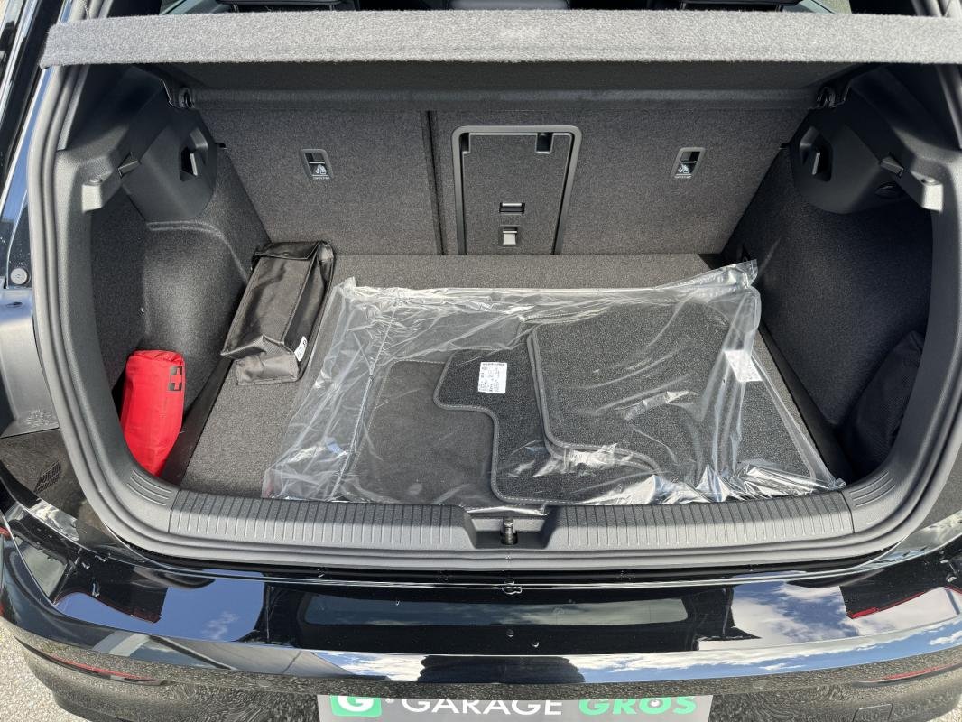 Volkswagen Golf - Photo 16