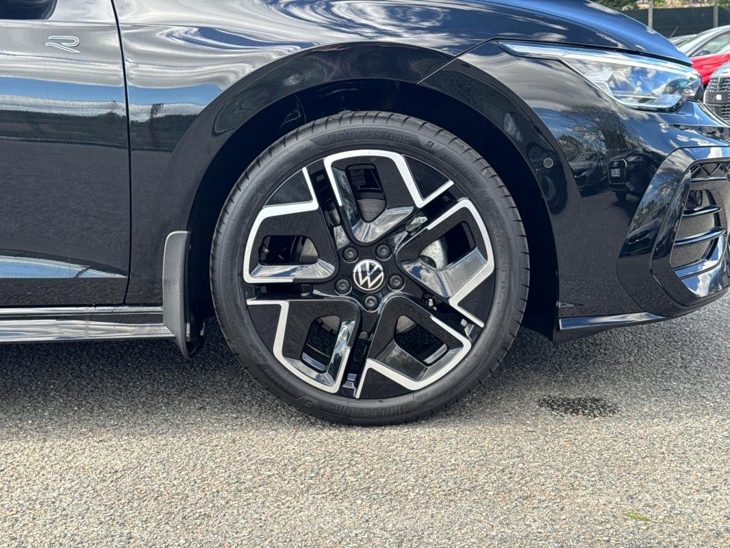 Volkswagen Golf - Photo 20
