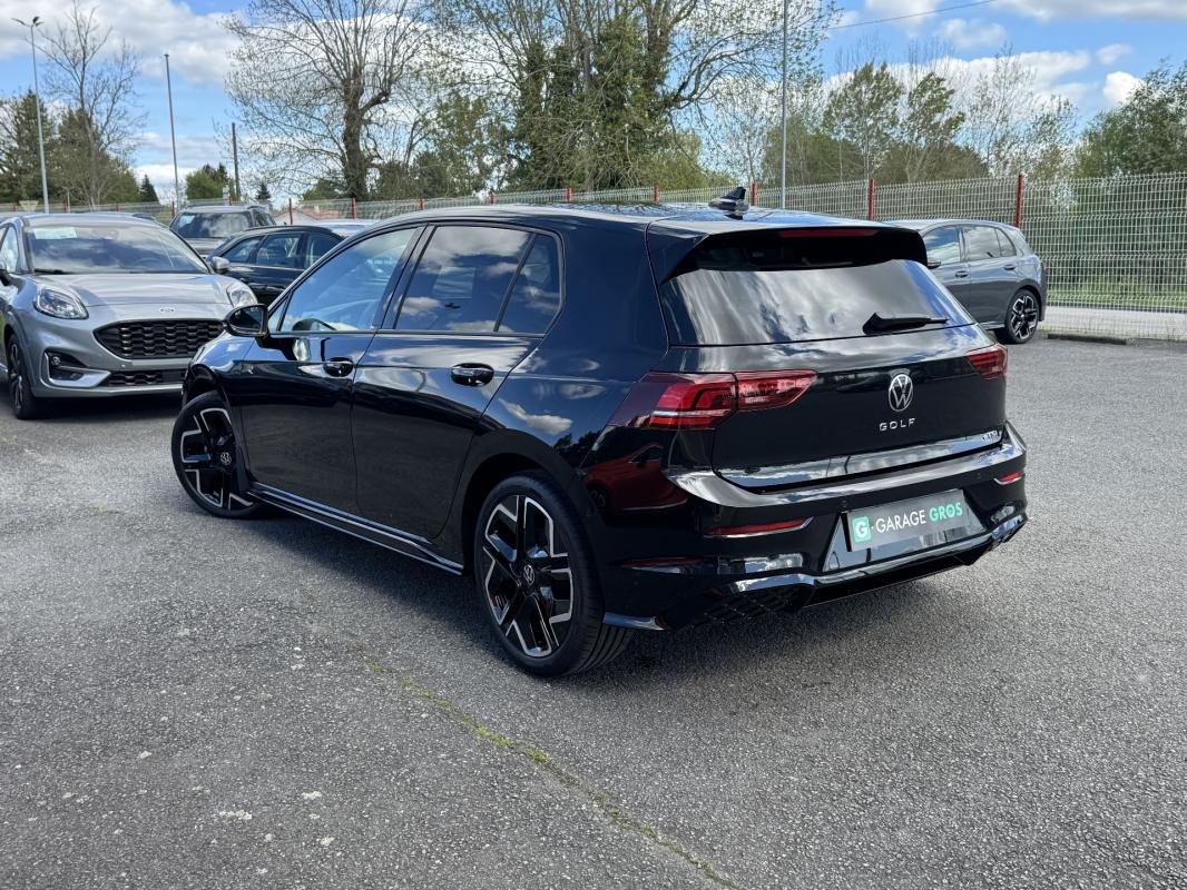 Volkswagen Golf - Photo 2