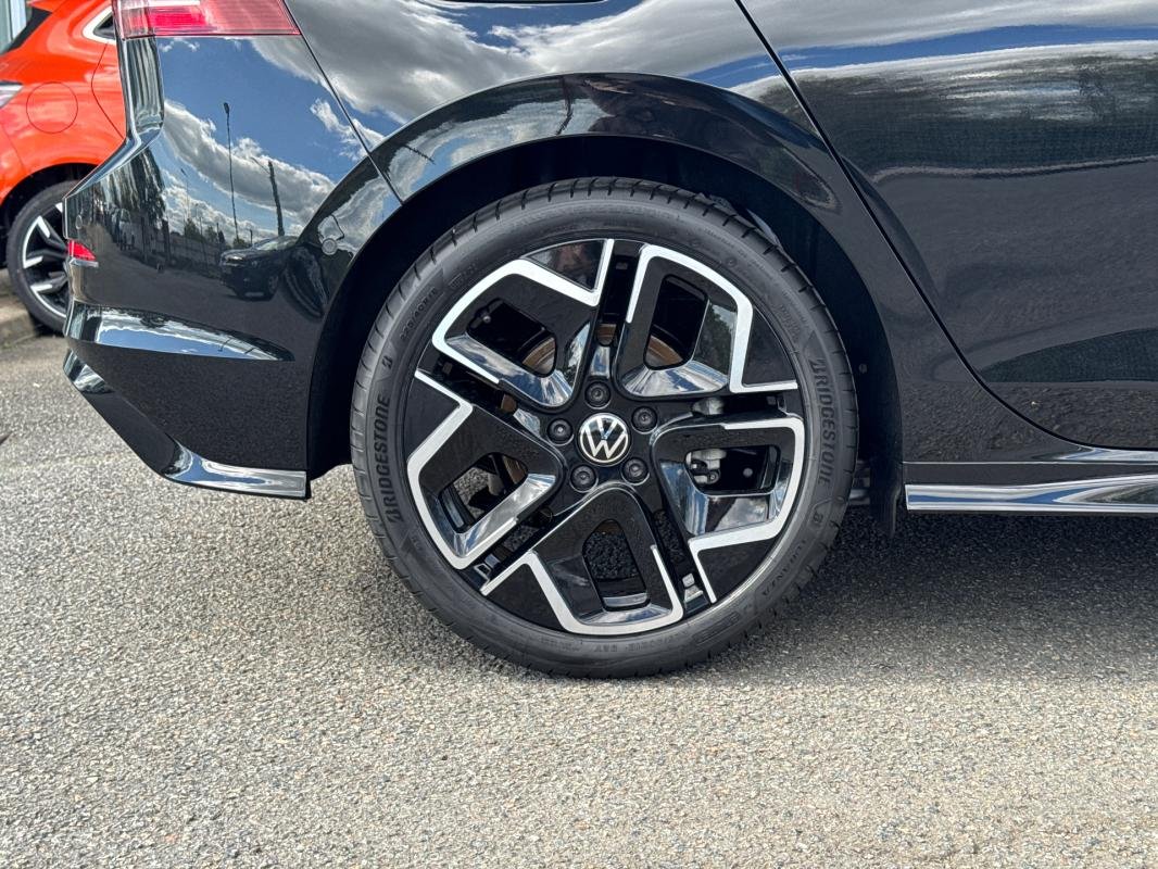 Volkswagen Golf - Photo 21