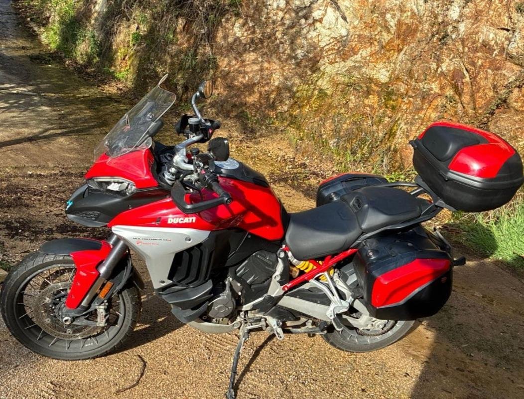 Ducati MULTISTRADA V4