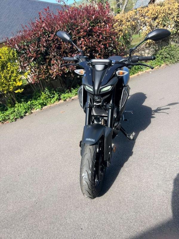 Yamaha mt 125 - Photo 4