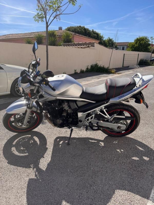 Suzuki AN