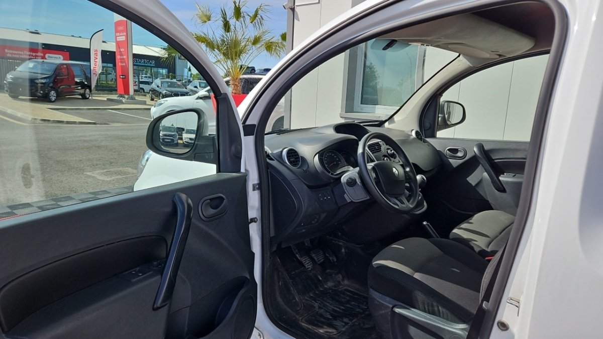 Renault Kangoo Express - Photo 12