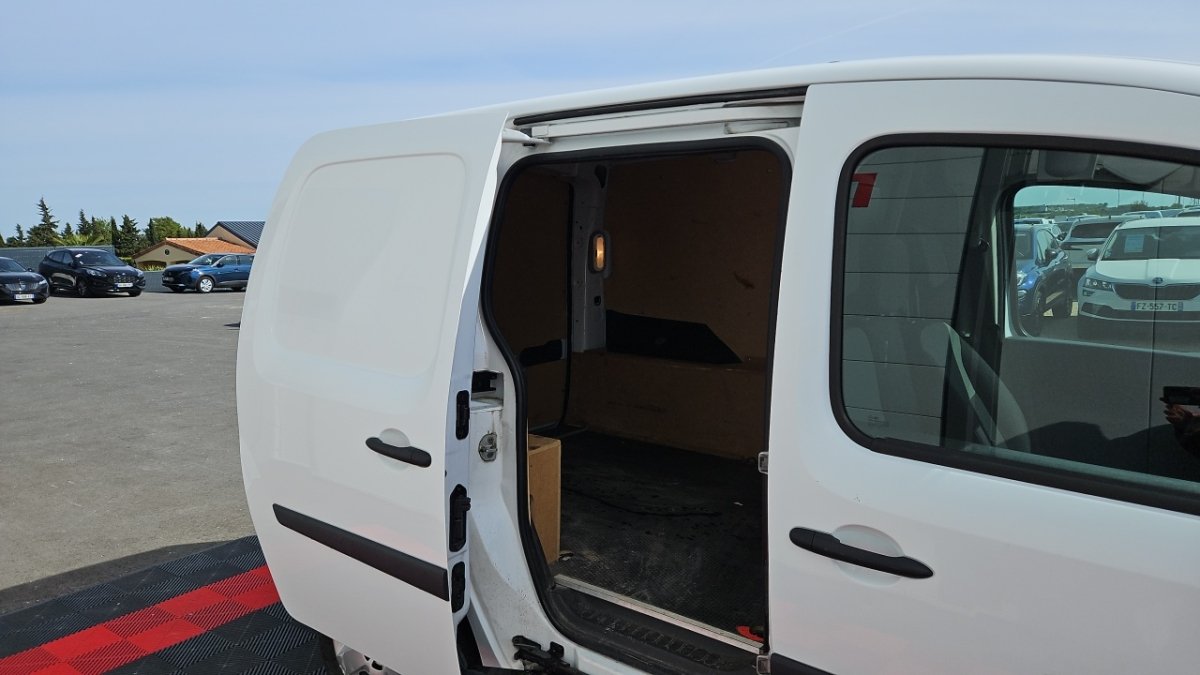Renault Kangoo Express - Photo 10