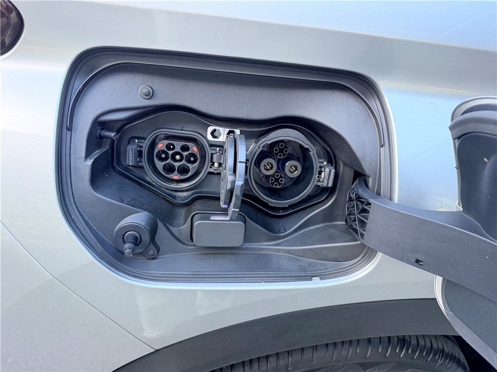 Mitsubishi Eclipse Cross - Photo 15