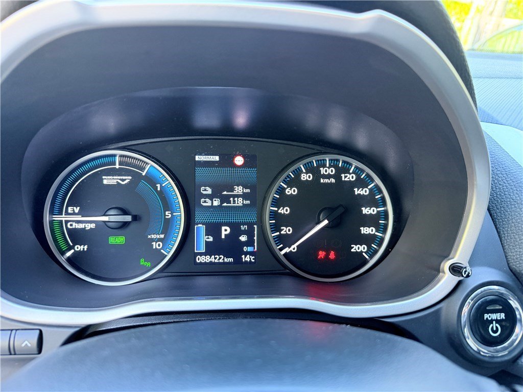 Mitsubishi Eclipse Cross - Photo 23