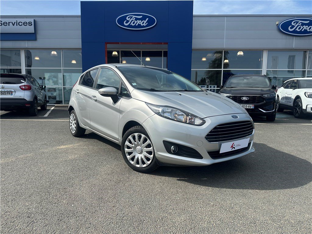 Ford Fiesta - Photo 1