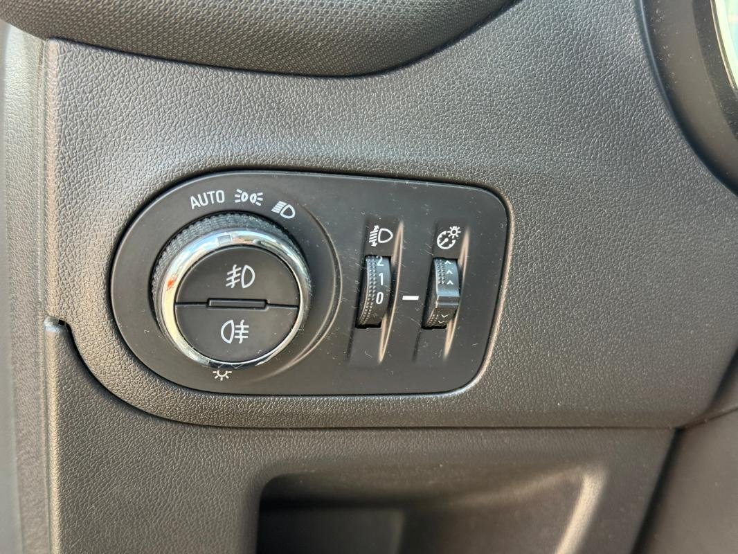 Opel Crossland X - Photo 9