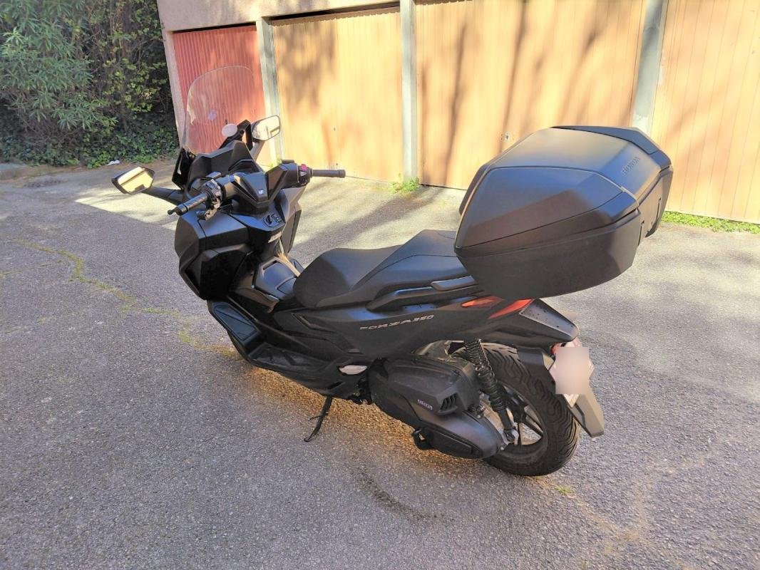 Honda Honda FORZA - Photo 4