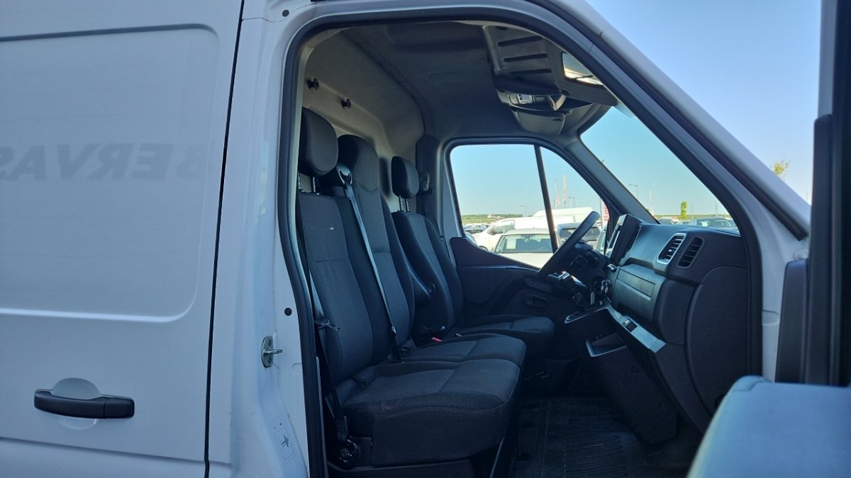 Renault Master - Photo 11