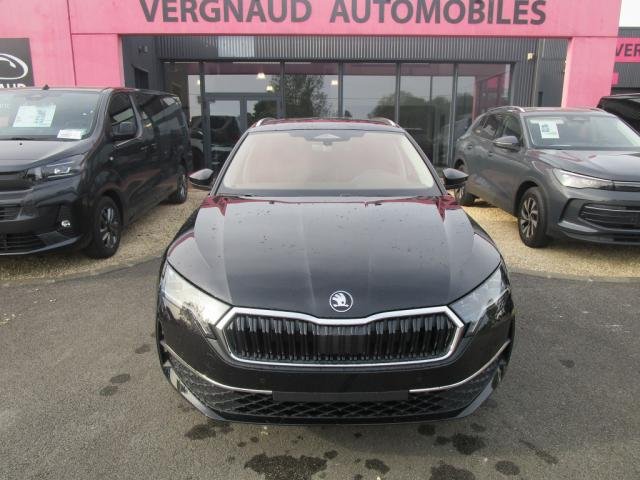 Skoda Octavia - Photo 2